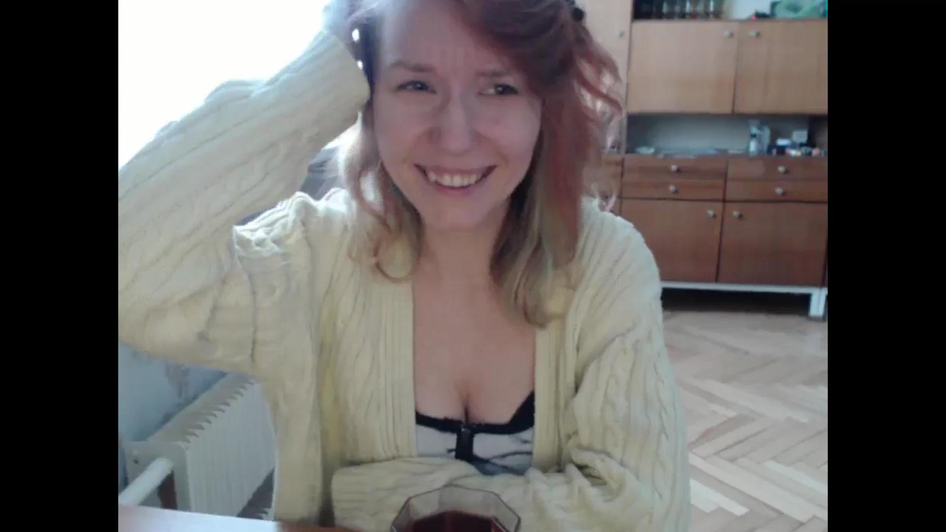 Gallery image thumbnail from NikiFoks18's myfreecams stream on, 08/14/2024, 10:08 image 2 of 20
