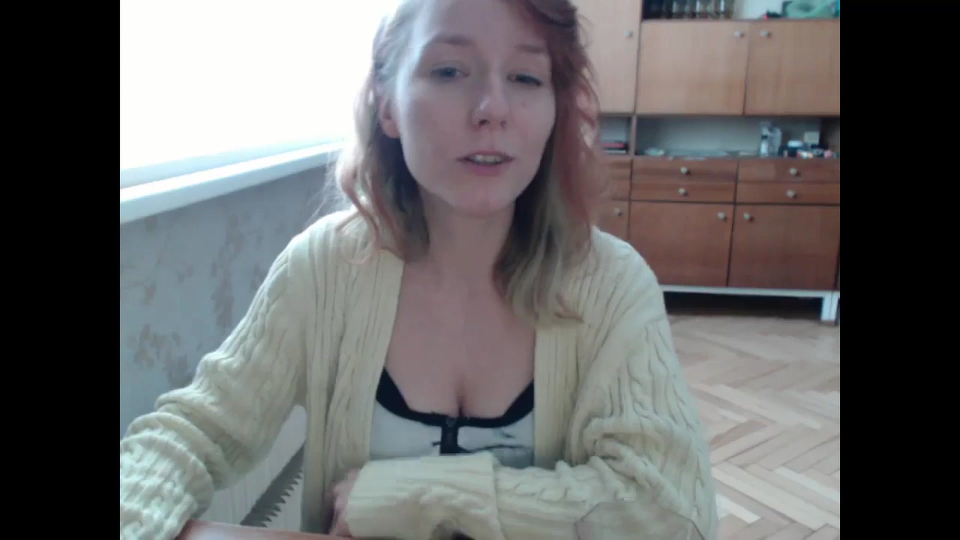 Gallery image thumbnail from NikiFoks18's myfreecams stream on, 08/14/2024, 10:08 image 7 of 20
