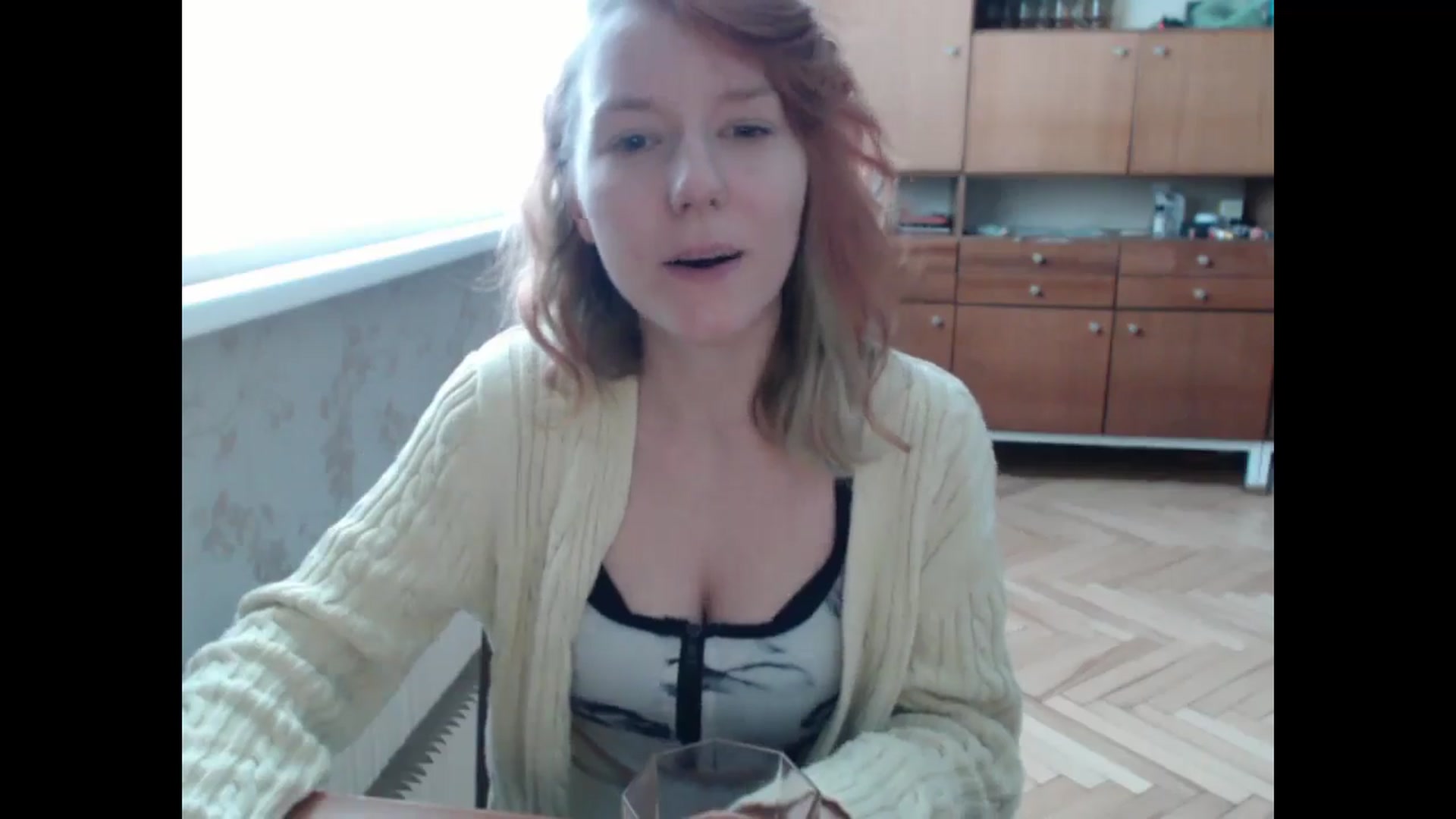 Gallery image thumbnail from NikiFoks18's myfreecams stream on, 08/14/2024, 10:08 image 5 of 20