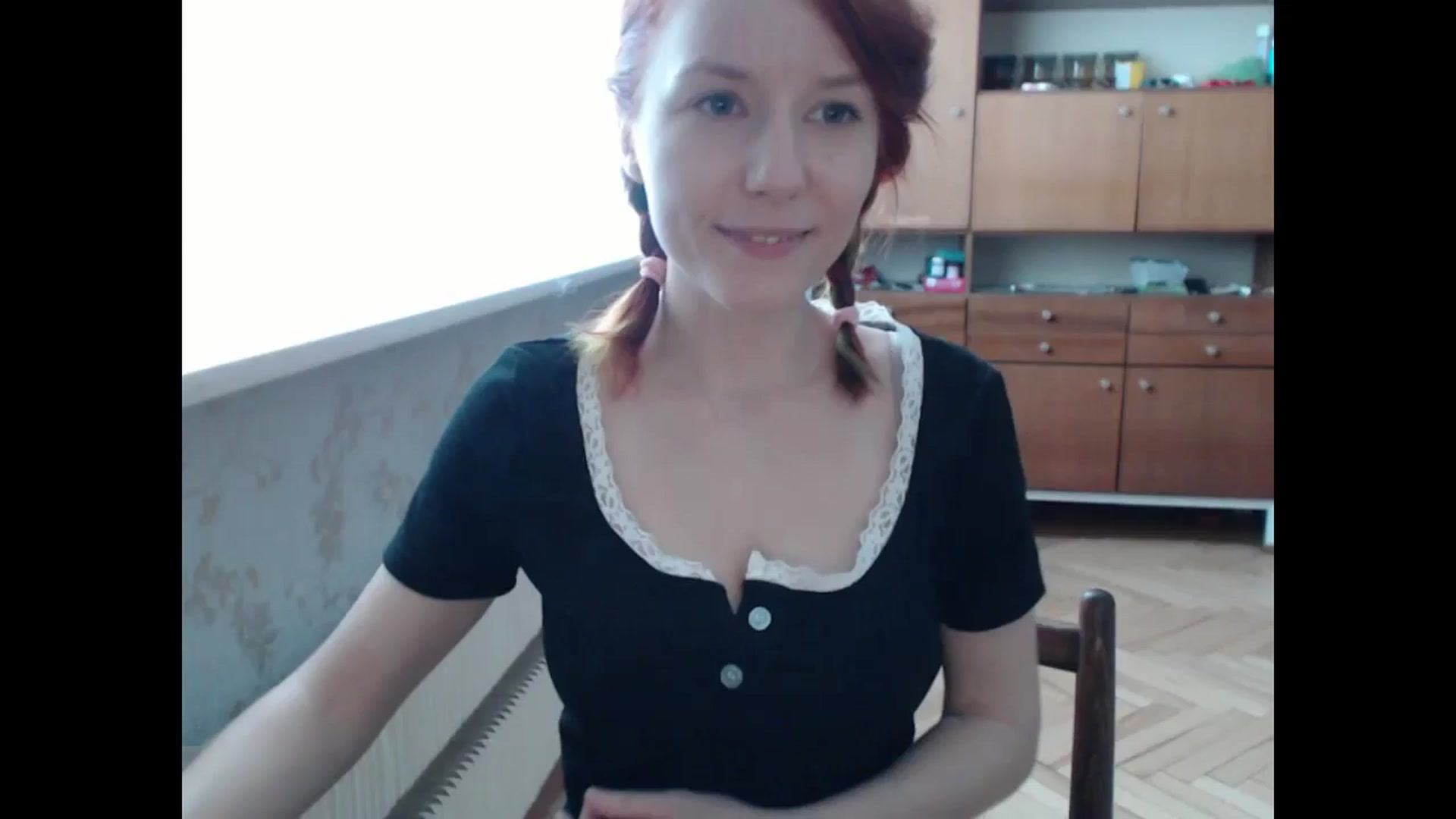 Gallery image thumbnail from NikiFoks18's myfreecams stream on, 09/08/2024, 10:41 image 17 of 20