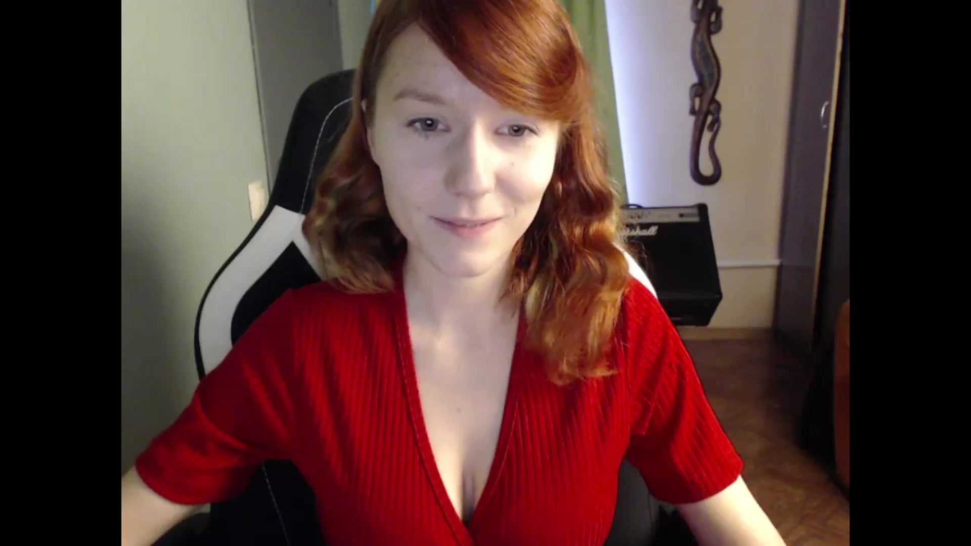 Gallery image thumbnail from NikiFoks18's myfreecams stream on, 10/28/2024, 10:22 image 15 of 20