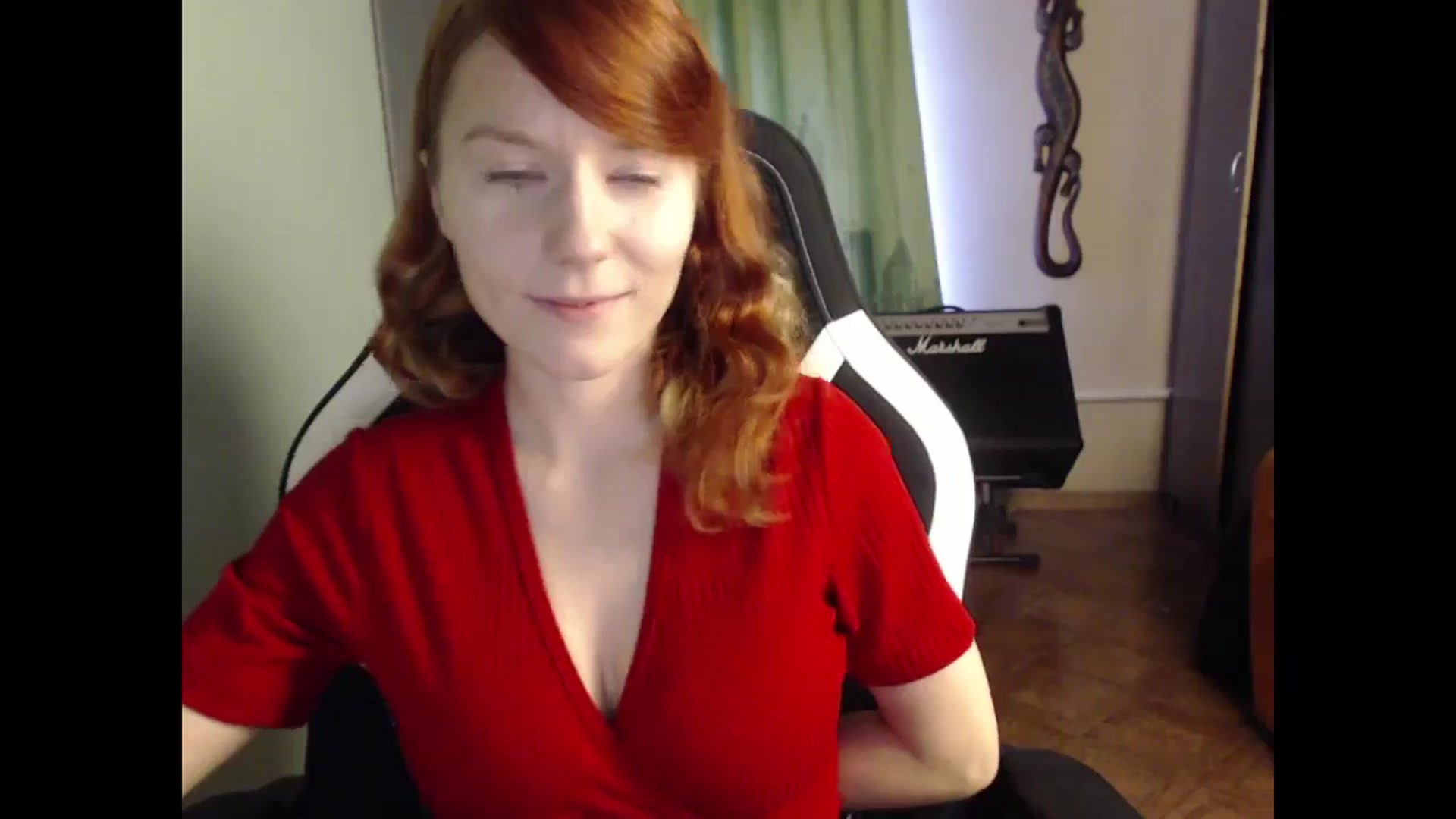 Gallery image thumbnail from NikiFoks18's myfreecams stream on, 10/28/2024, 10:22 image 6 of 20