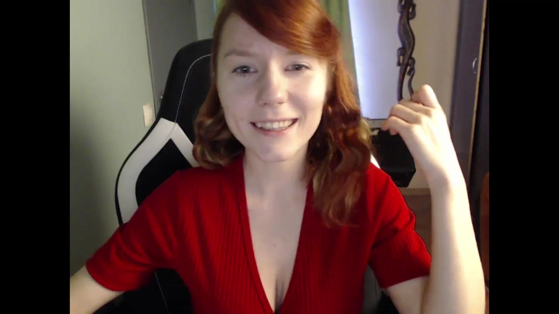 Gallery image thumbnail from NikiFoks18's myfreecams stream on, 10/28/2024, 10:22 image 4 of 20