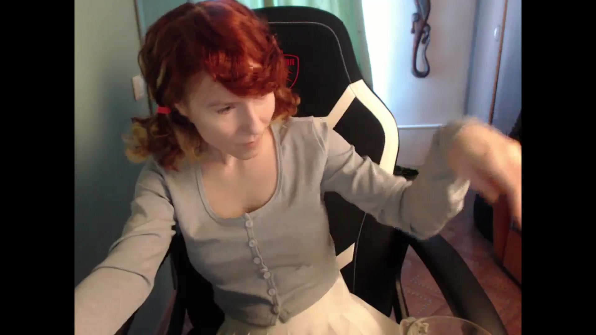 Gallery image thumbnail from NikiFoks18's myfreecams stream on, 02/25/2025, 08:01 image 15 of 20