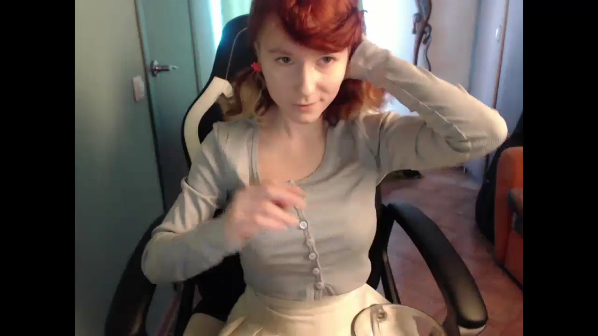 Gallery image thumbnail from NikiFoks18's myfreecams stream on, 02/25/2025, 08:01 image 11 of 20