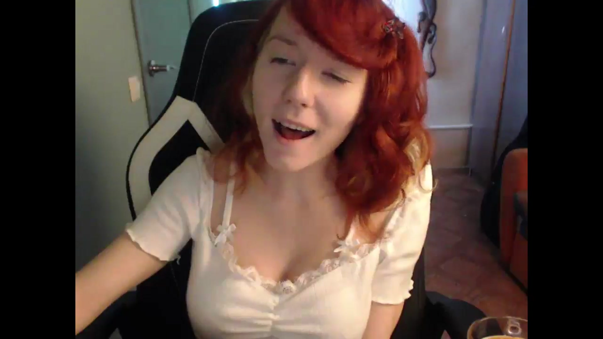 Gallery image thumbnail from NikiFoks18's myfreecams stream on, 02/27/2025, 08:22 image 2 of 20
