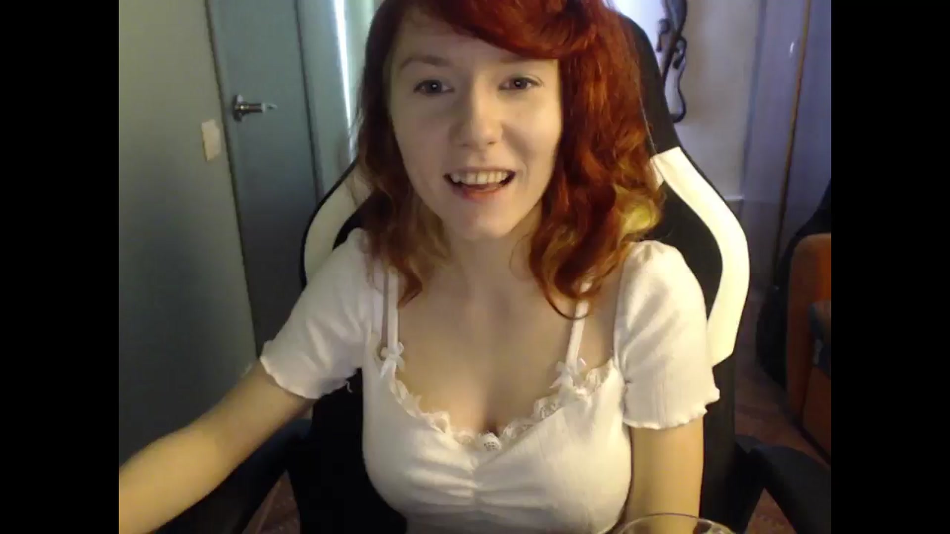 Gallery image thumbnail from NikiFoks18's myfreecams stream on, 02/27/2025, 09:15 image 12 of 20