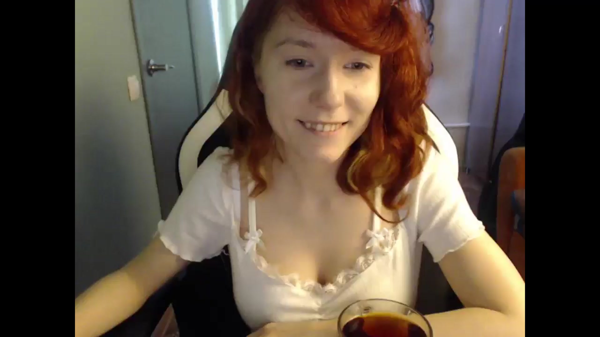 Gallery image thumbnail from NikiFoks18's myfreecams stream on, 02/27/2025, 09:15 image 1 of 20
