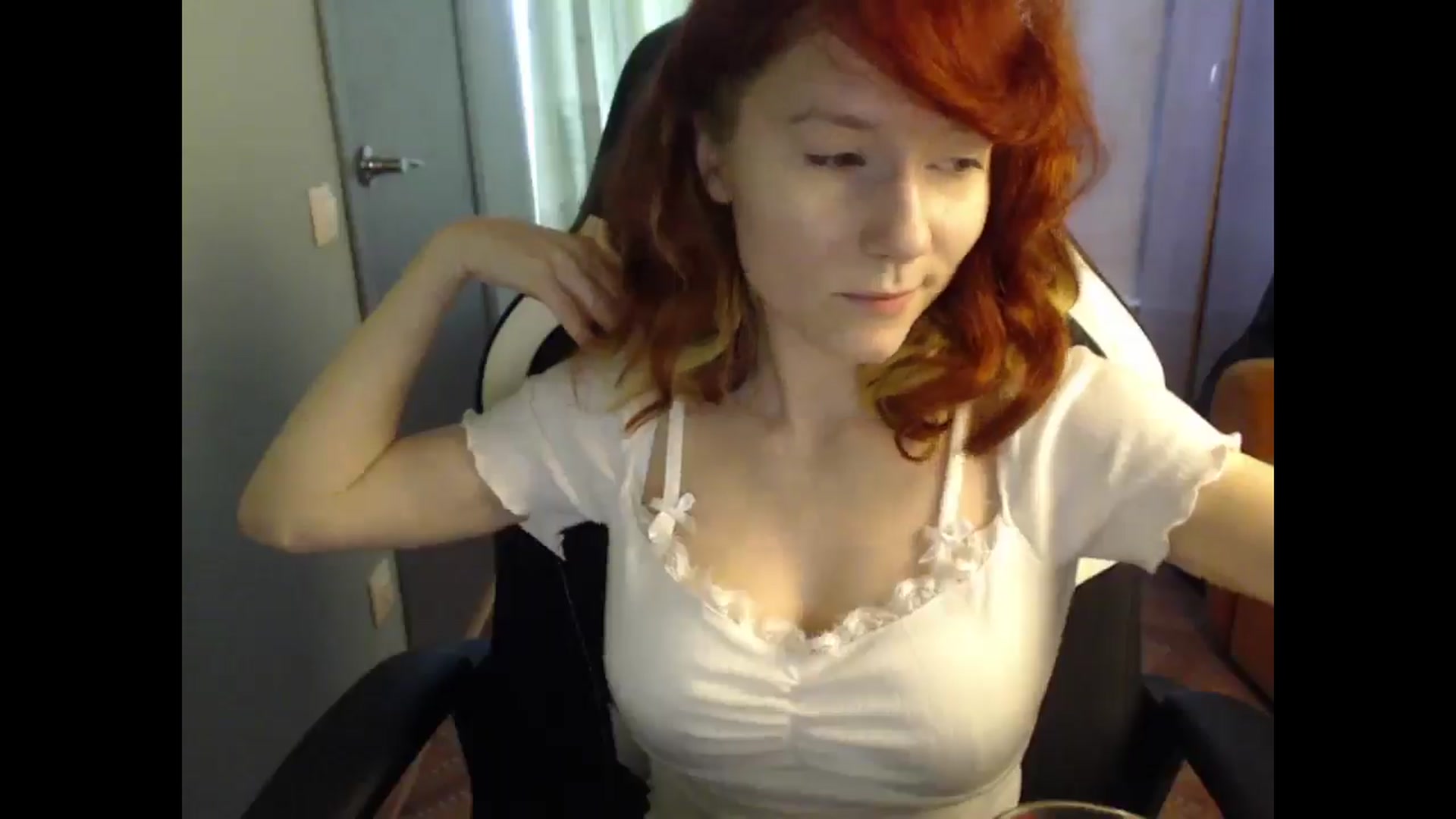 Gallery image thumbnail from NikiFoks18's myfreecams stream on, 02/27/2025, 09:15 image 20 of 20