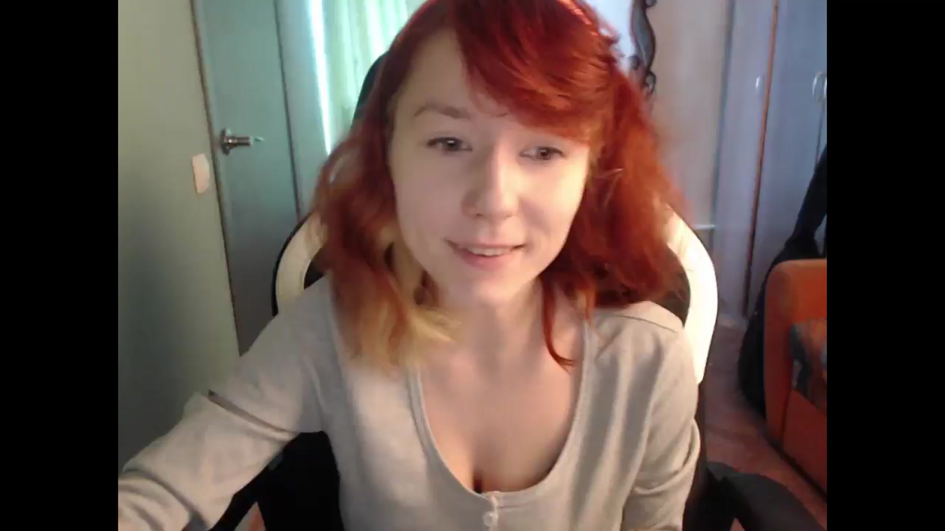 Gallery image thumbnail from NikiFoks18's myfreecams stream on, 03/05/2025, 08:23 image 15 of 20