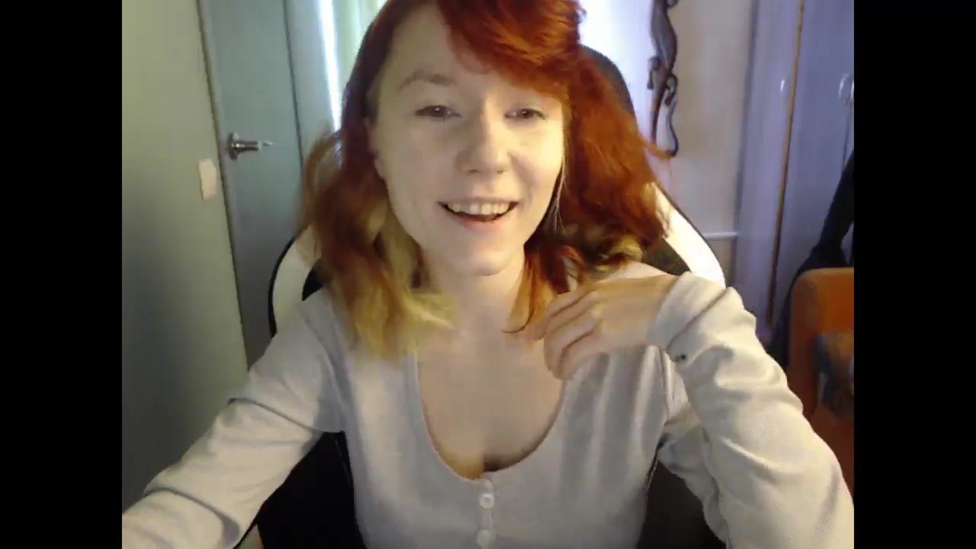 Gallery image thumbnail from NikiFoks18's myfreecams stream on, 03/05/2025, 08:23 image 6 of 20