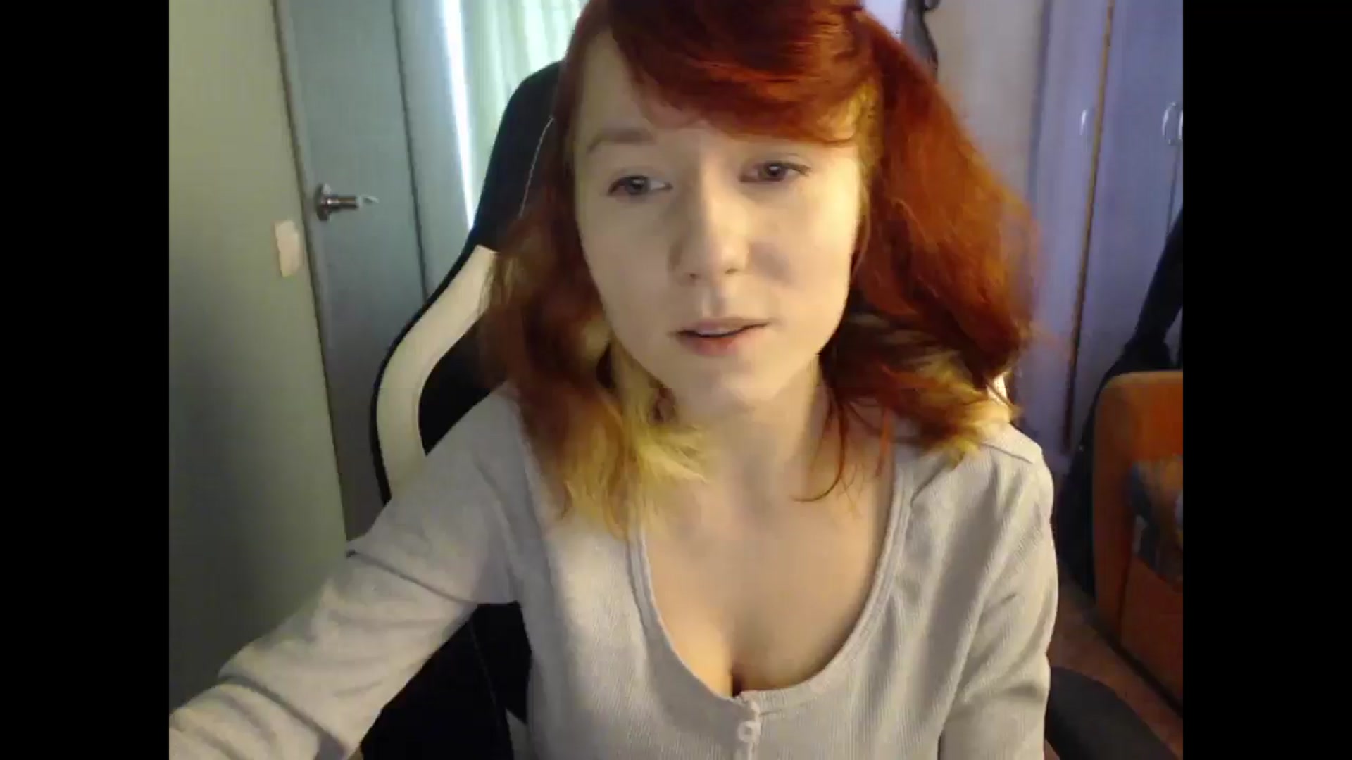 Gallery image thumbnail from NikiFoks18's myfreecams stream on, 03/05/2025, 08:23 image 3 of 20
