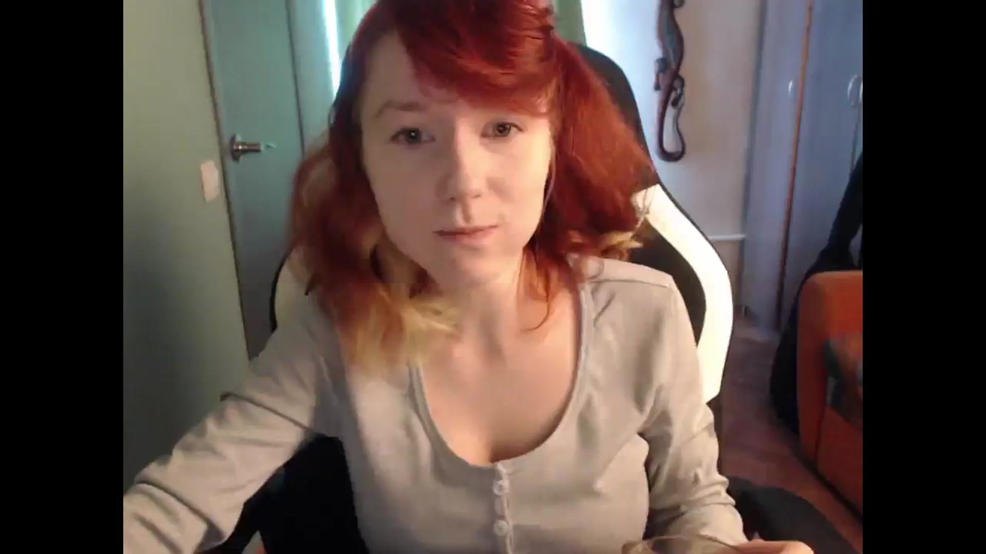 Gallery image thumbnail from NikiFoks18's myfreecams stream on, 03/05/2025, 08:23 image 8 of 20