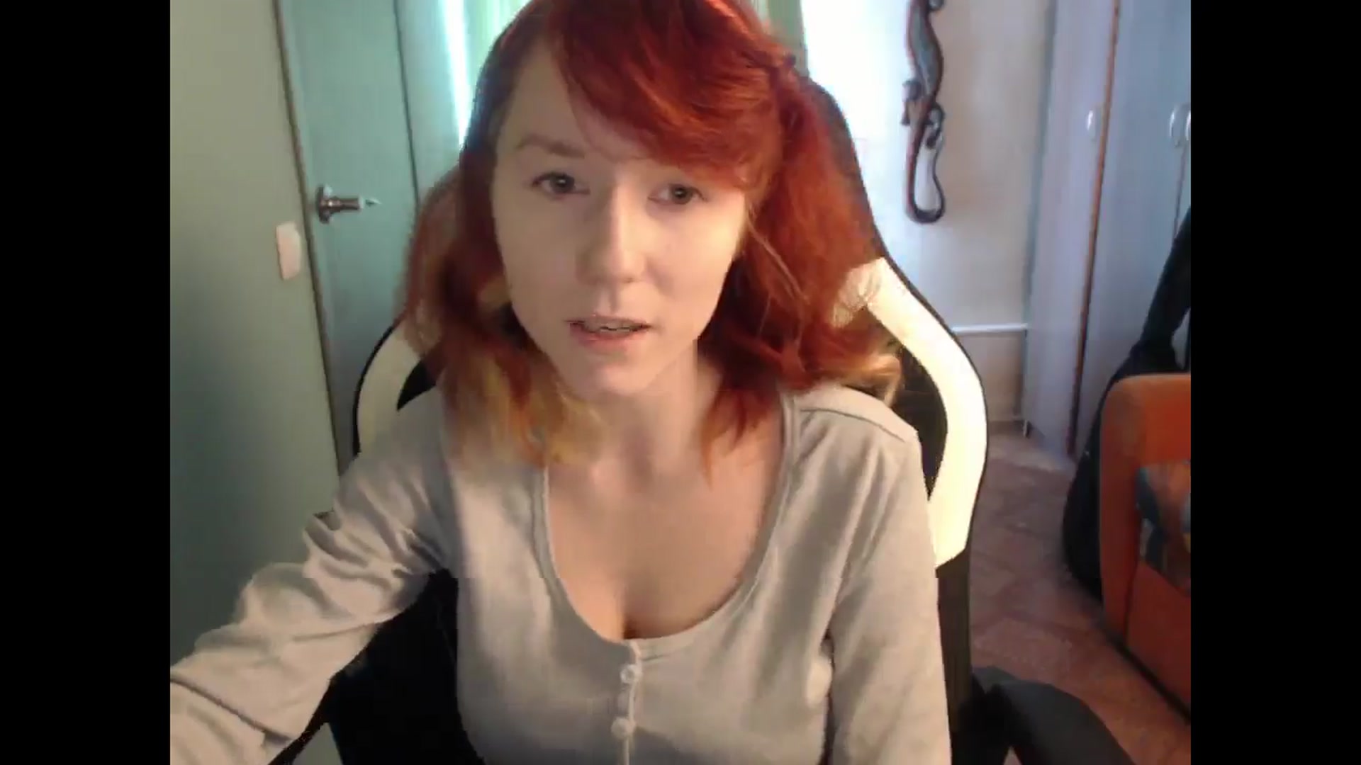 Gallery image thumbnail from NikiFoks18's myfreecams stream on, 03/05/2025, 09:59 image 6 of 20