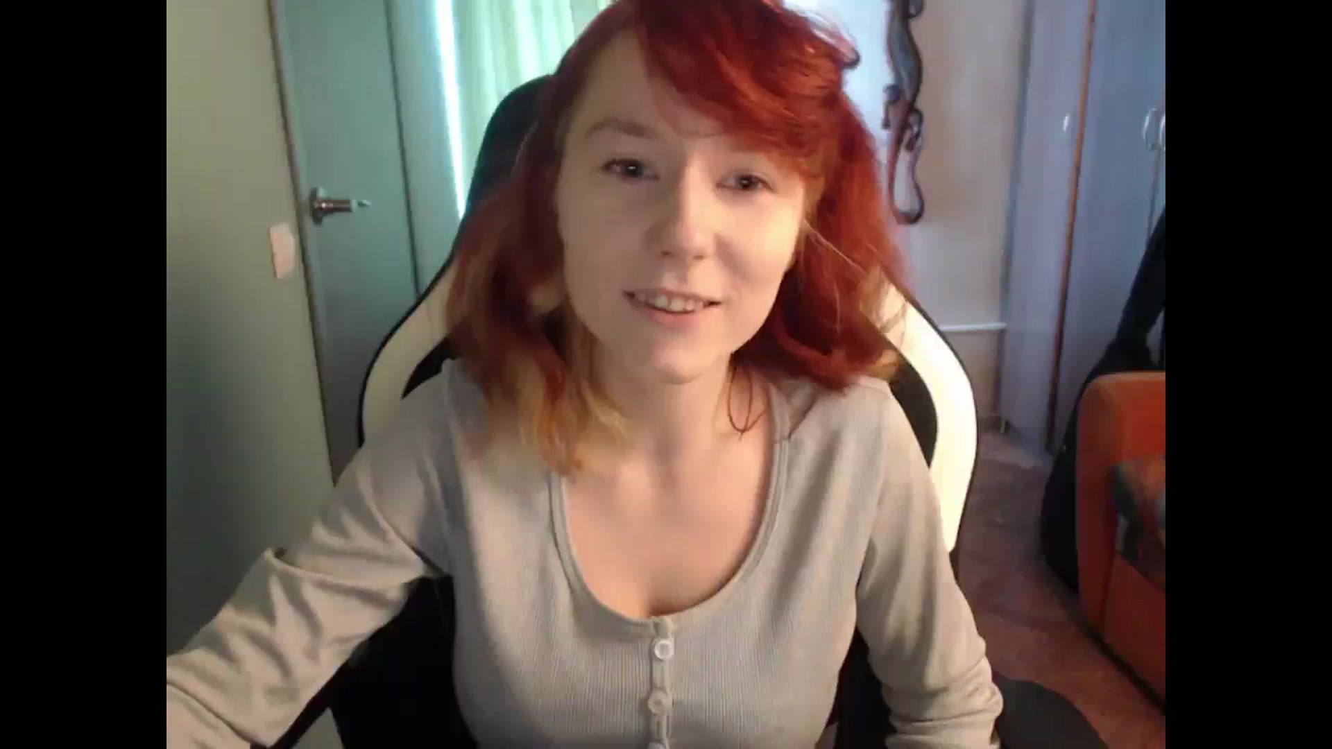 Gallery image thumbnail from NikiFoks18's myfreecams stream on, 03/05/2025, 09:59 image 15 of 20