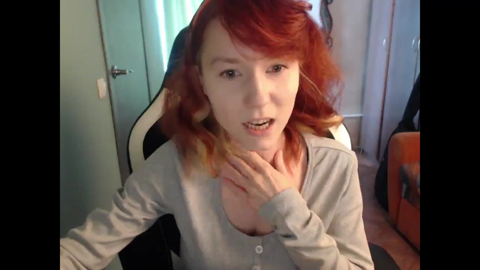 Gallery image thumbnail from NikiFoks18's myfreecams stream on, 03/05/2025, 09:59 image 4 of 20
