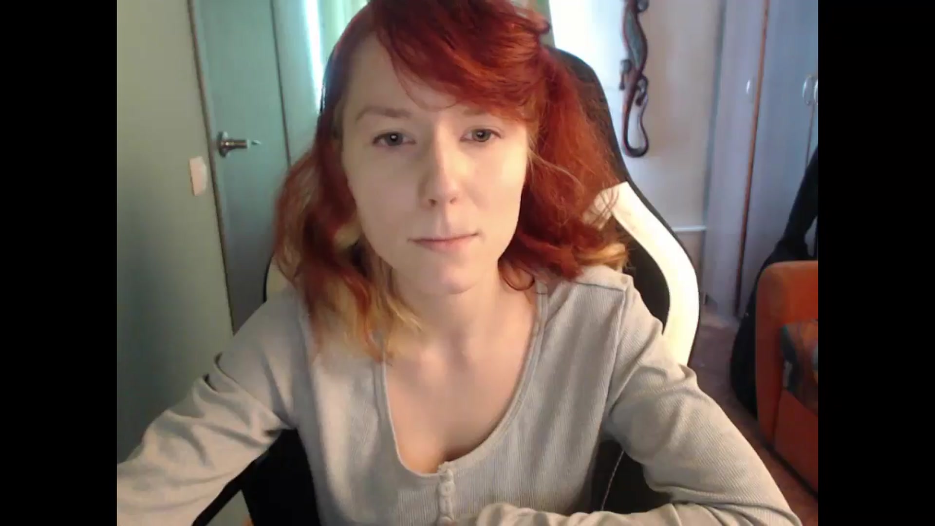 Gallery image thumbnail from NikiFoks18's myfreecams stream on, 03/05/2025, 09:59 image 13 of 20