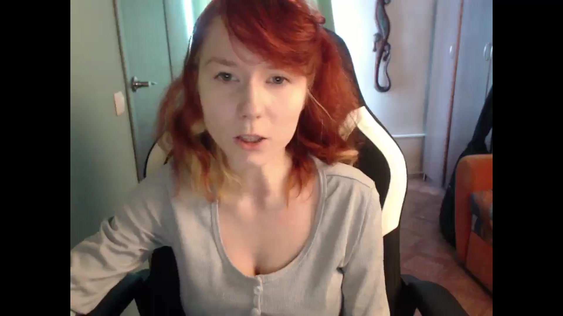 Gallery image thumbnail from NikiFoks18's myfreecams stream on, 03/05/2025, 09:59 image 5 of 20