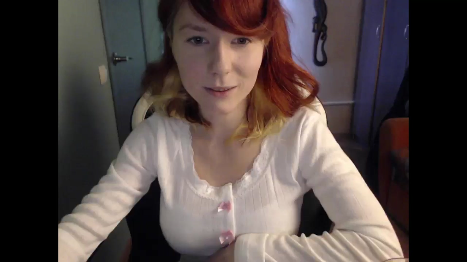 Gallery image thumbnail from NikiFoks18's myfreecams stream on, 03/11/2025, 08:19 image 20 of 20