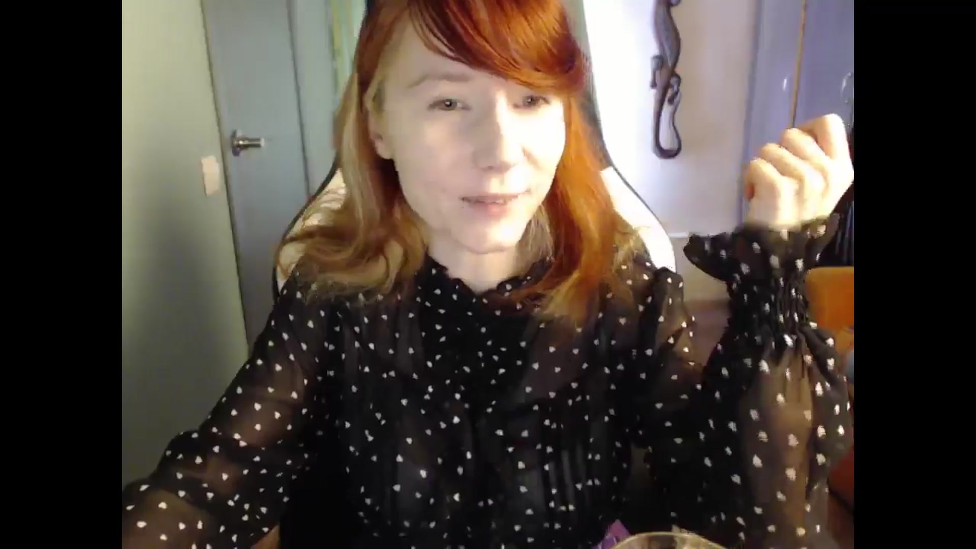 Gallery image thumbnail from NikiFoks18's myfreecams stream on, 03/14/2025, 09:04 image 13 of 20