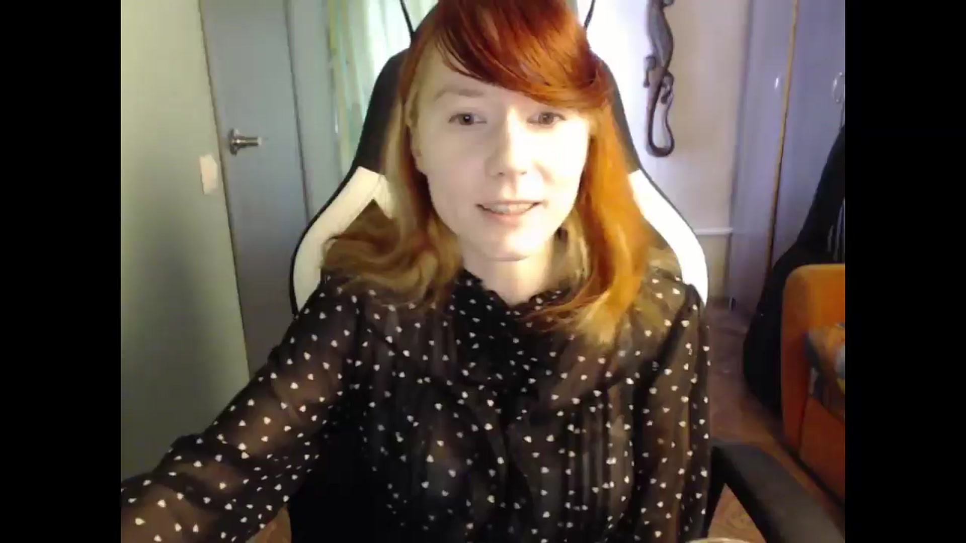 Gallery image thumbnail from NikiFoks18's myfreecams stream on, 03/14/2025, 09:04 image 15 of 20