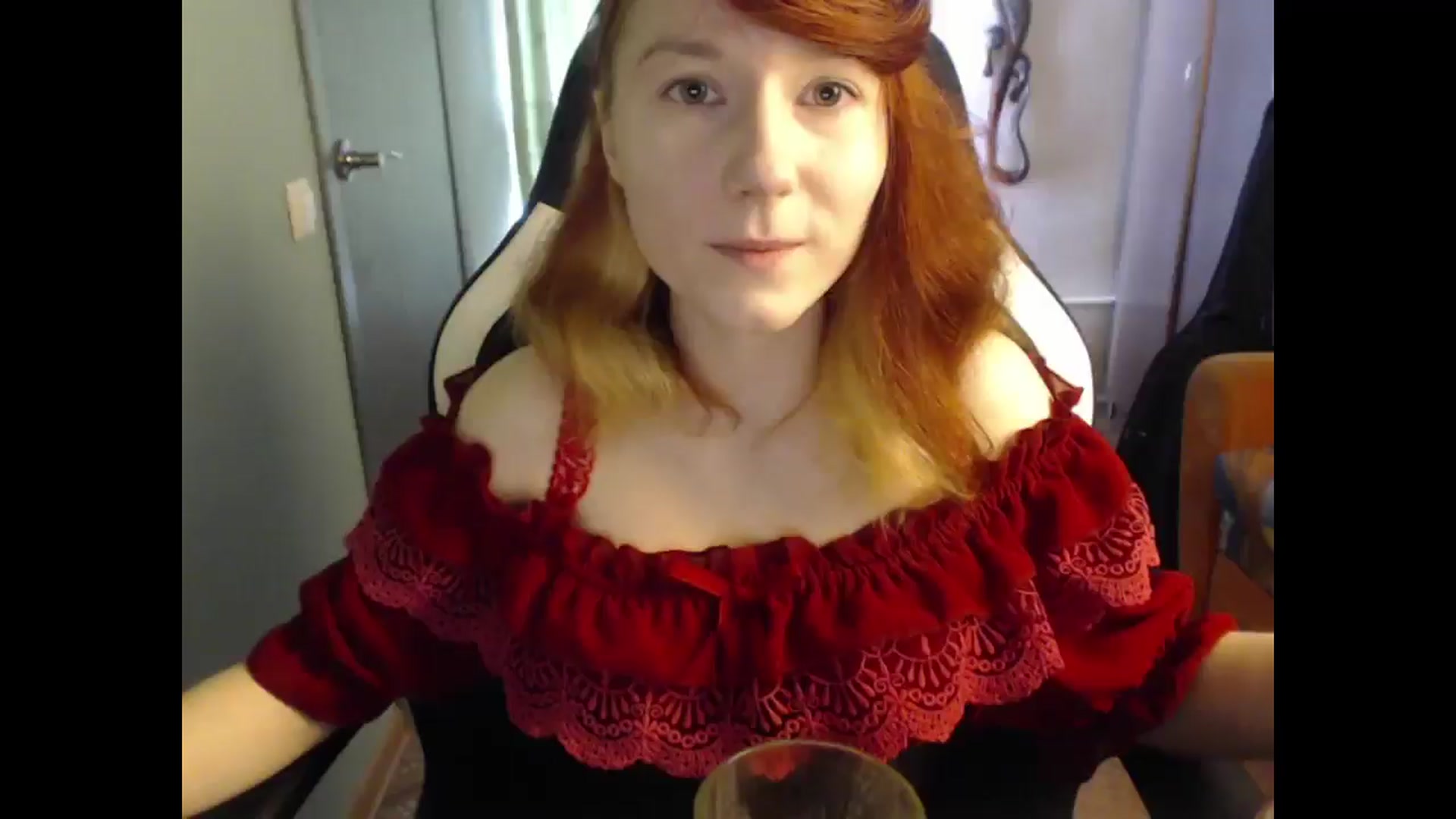 Gallery image thumbnail from NikiFoks18's myfreecams stream on, 03/20/2025, 07:35 image 6 of 20