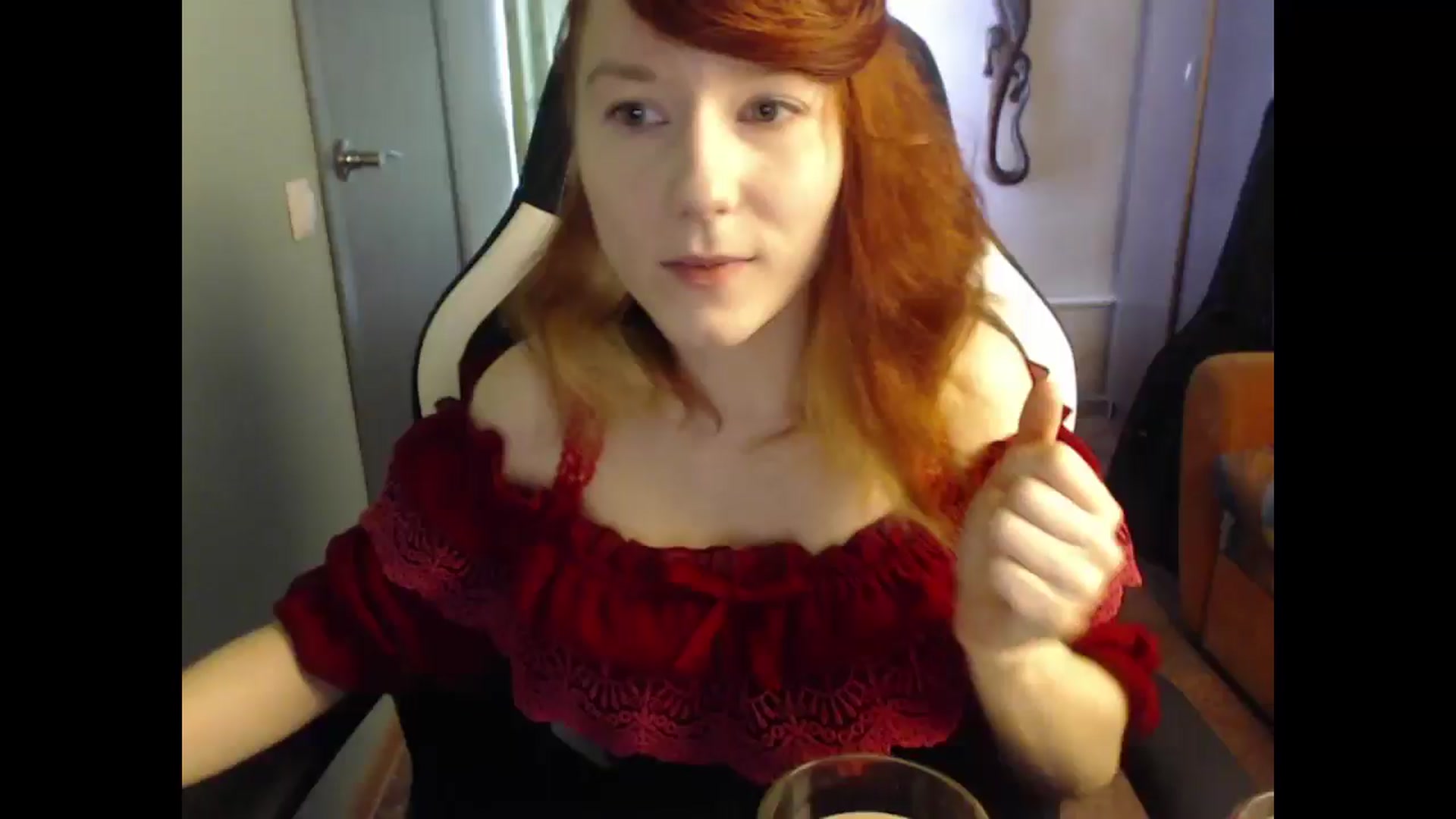 Gallery image thumbnail from NikiFoks18's myfreecams stream on, 03/20/2025, 07:35 image 1 of 20