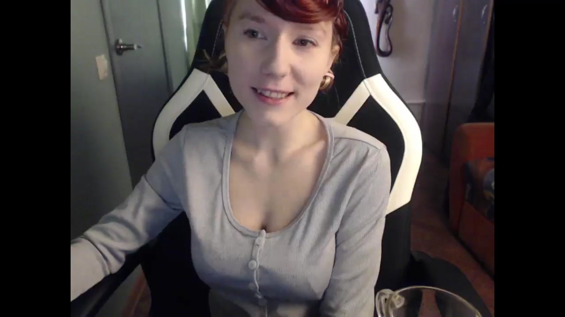 Gallery image thumbnail from NikiFoks18's myfreecams stream on, 03/23/2025, 03:42 image 3 of 20