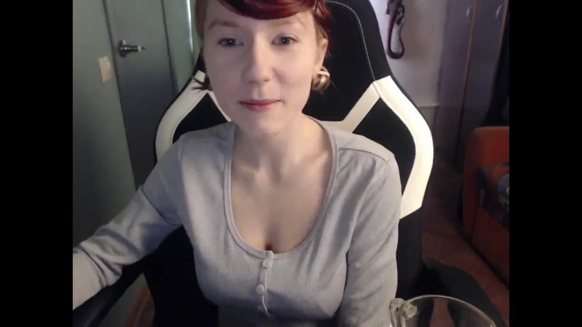 Gallery image thumbnail from NikiFoks18's myfreecams stream on, 03/23/2025, 03:42 image 2 of 20