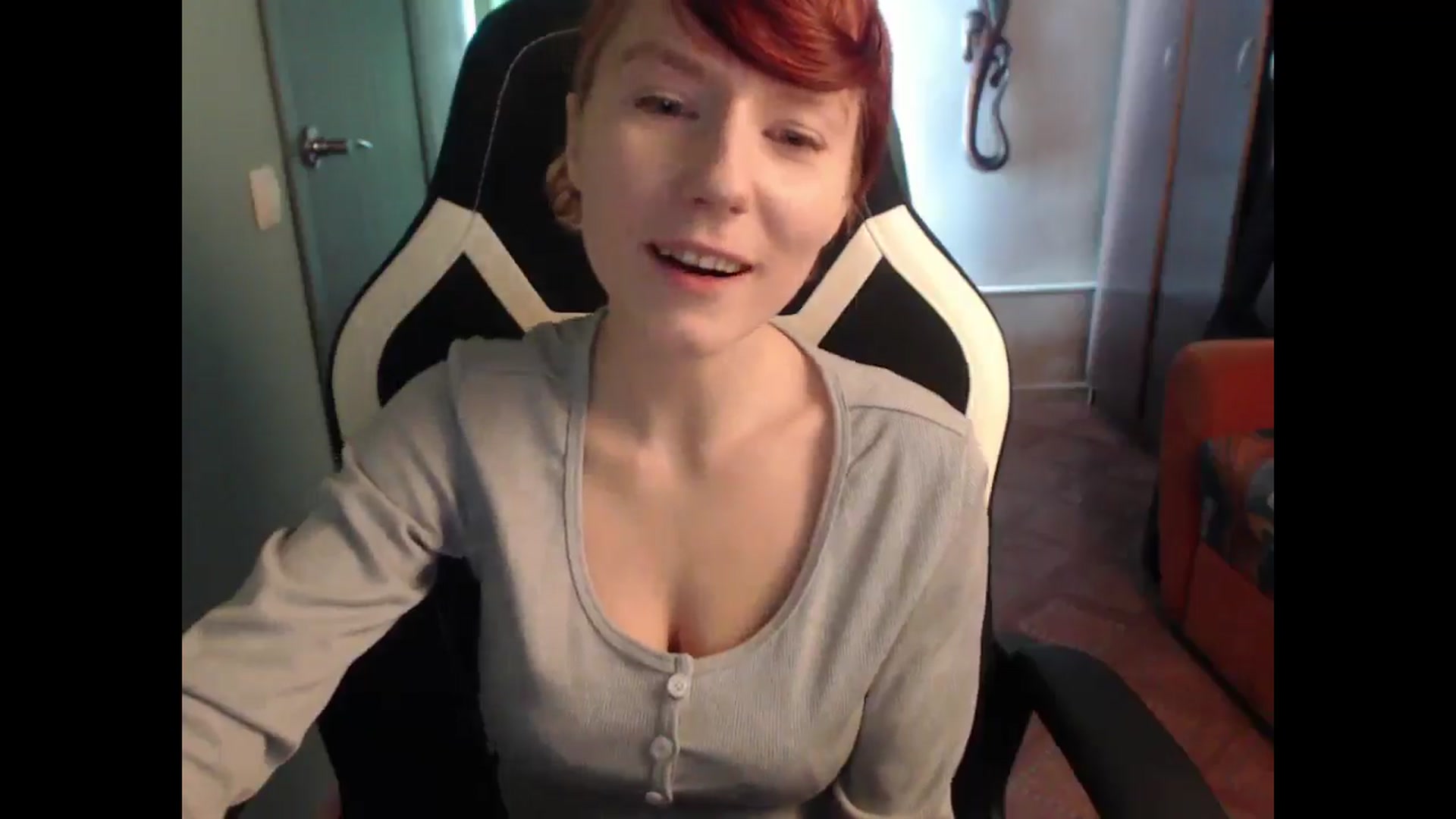 Gallery image thumbnail from NikiFoks18's myfreecams stream on, 03/23/2025, 06:18 image 20 of 20