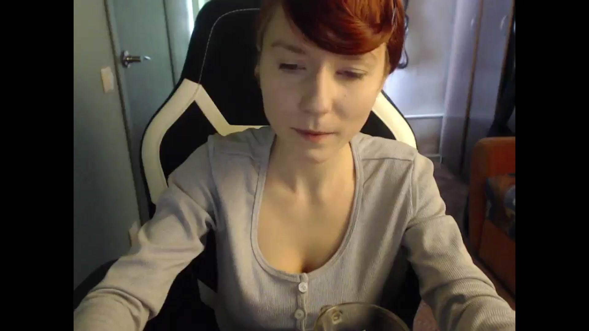 Gallery image thumbnail from NikiFoks18's myfreecams stream on, 03/23/2025, 06:18 image 2 of 20