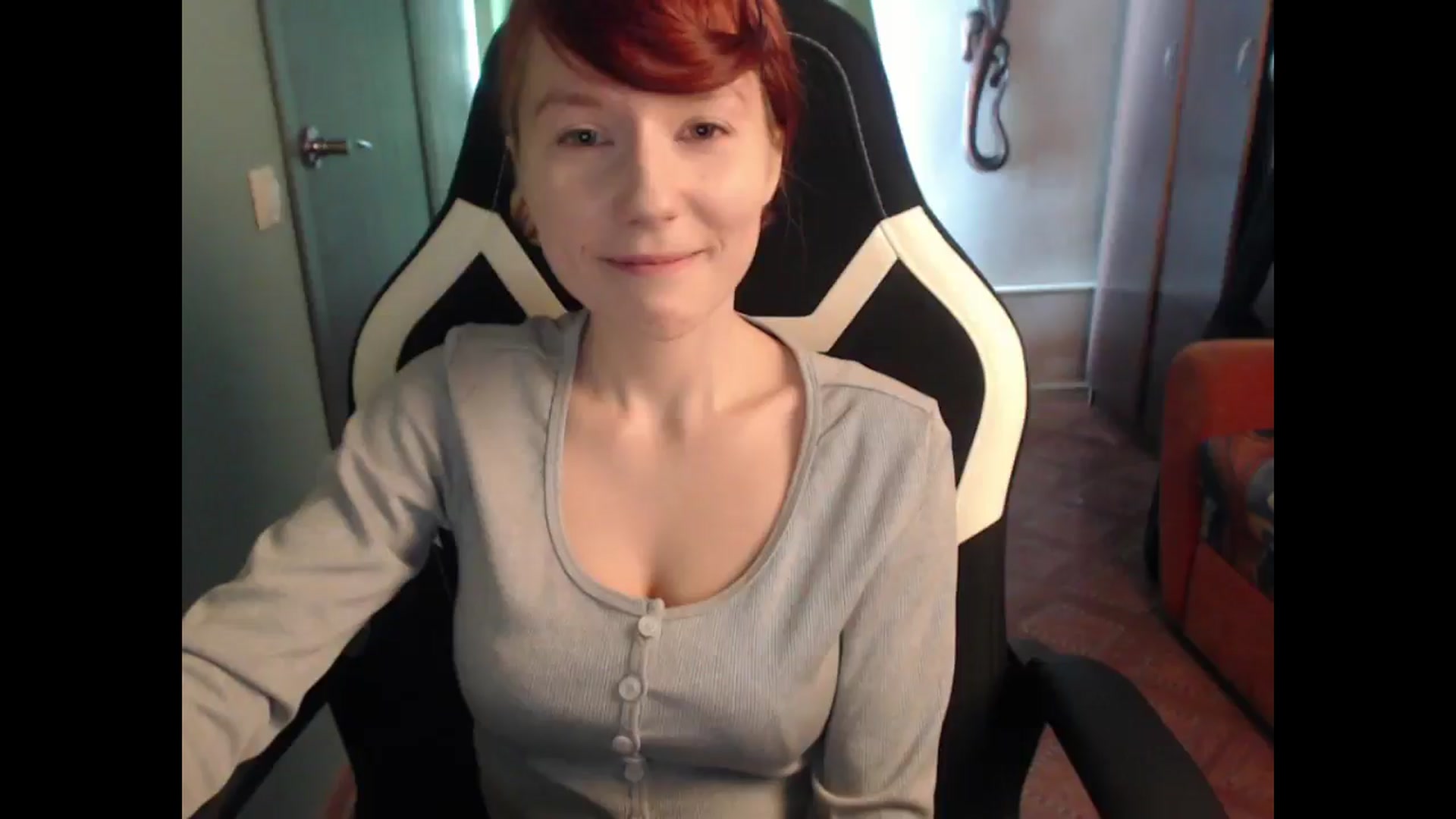 Gallery image thumbnail from NikiFoks18's myfreecams stream on, 03/23/2025, 06:18 image 18 of 20