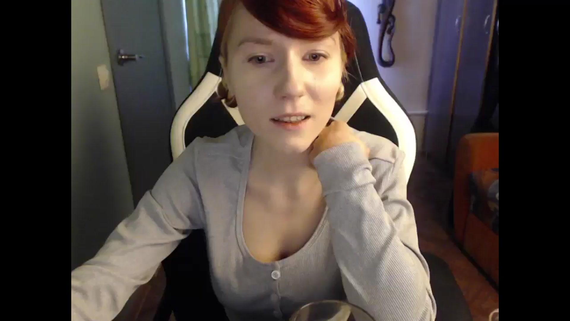 Gallery image thumbnail from NikiFoks18's myfreecams stream on, 03/23/2025, 08:41 image 20 of 20