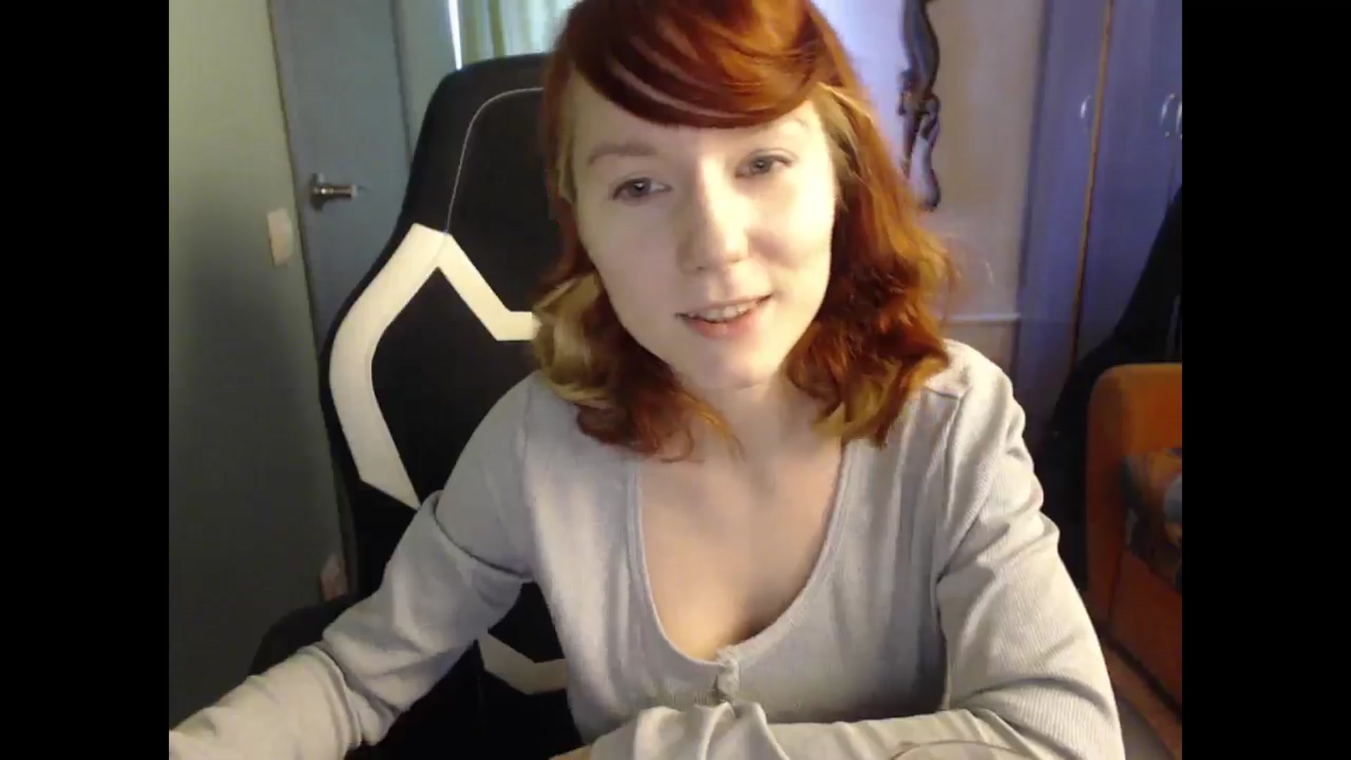 Gallery image thumbnail from NikiFoks18's myfreecams stream on, 03/25/2025, 09:27 image 19 of 20