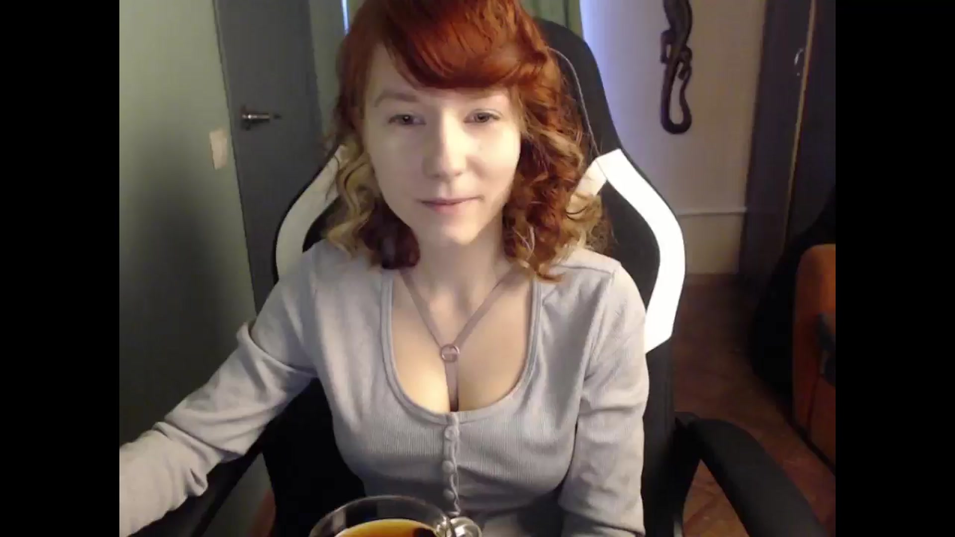 Gallery image thumbnail from NikiFoks18's myfreecams stream on, 03/27/2025, 04:05 image 1 of 20