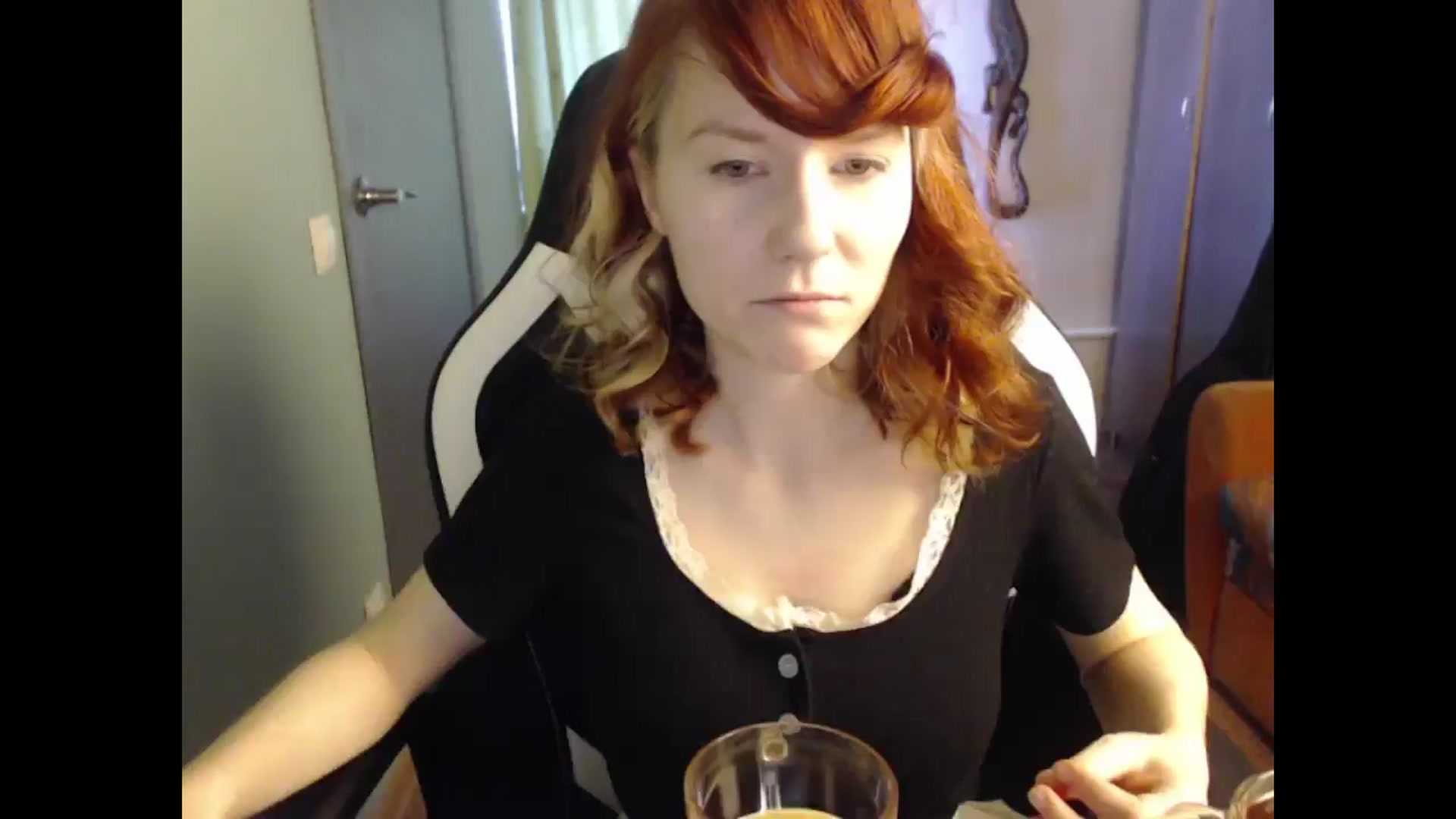 Gallery image thumbnail from NikiFoks18's myfreecams stream on, 03/28/2025, 09:19 image 5 of 20