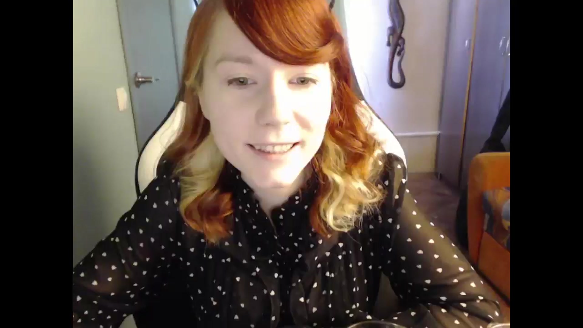 Gallery image thumbnail from NikiFoks18's myfreecams stream on, 03/30/2025, 07:23 image 1 of 20