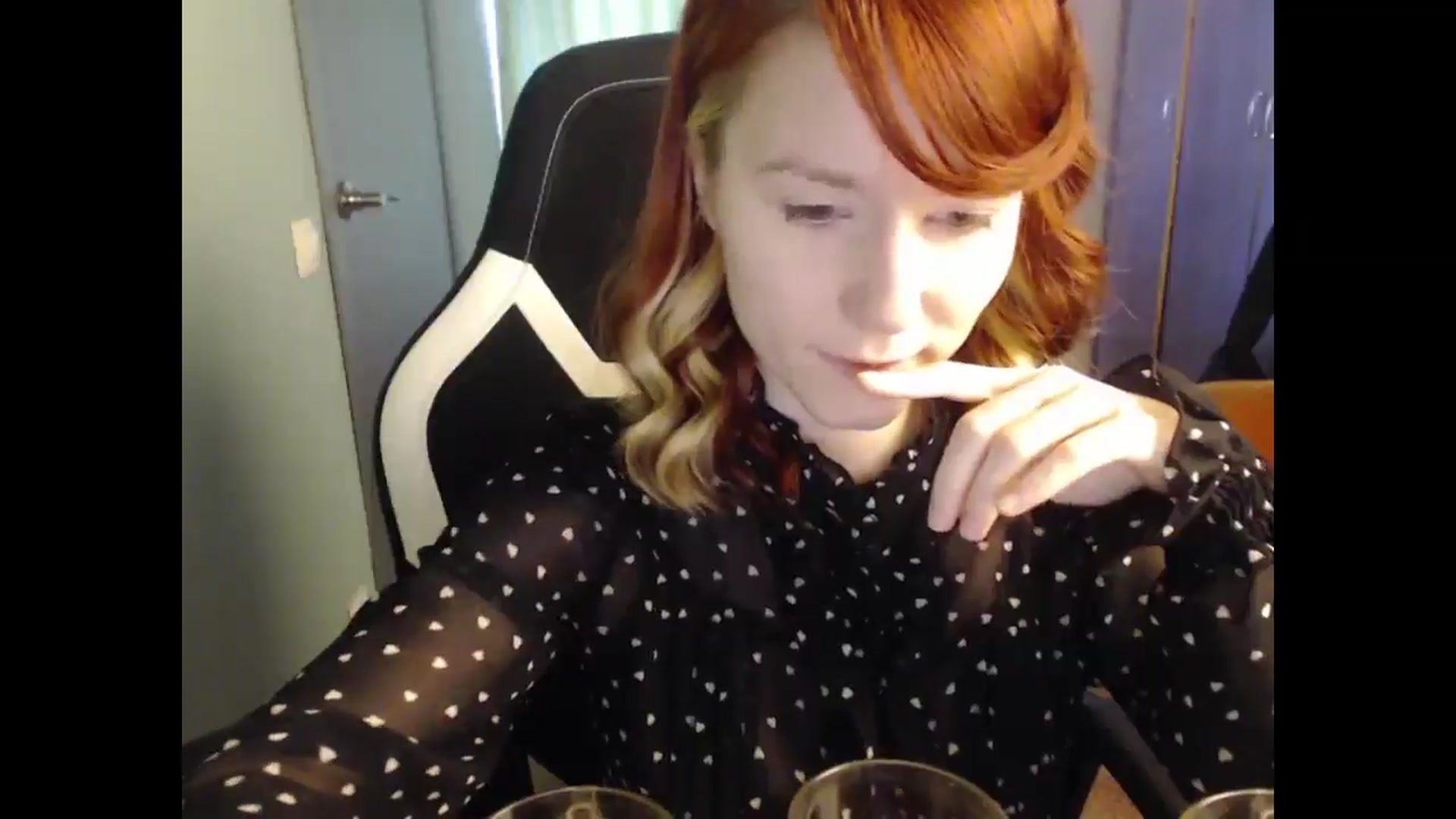 Gallery image thumbnail from NikiFoks18's myfreecams stream on, 03/30/2025, 09:48 image 2 of 20