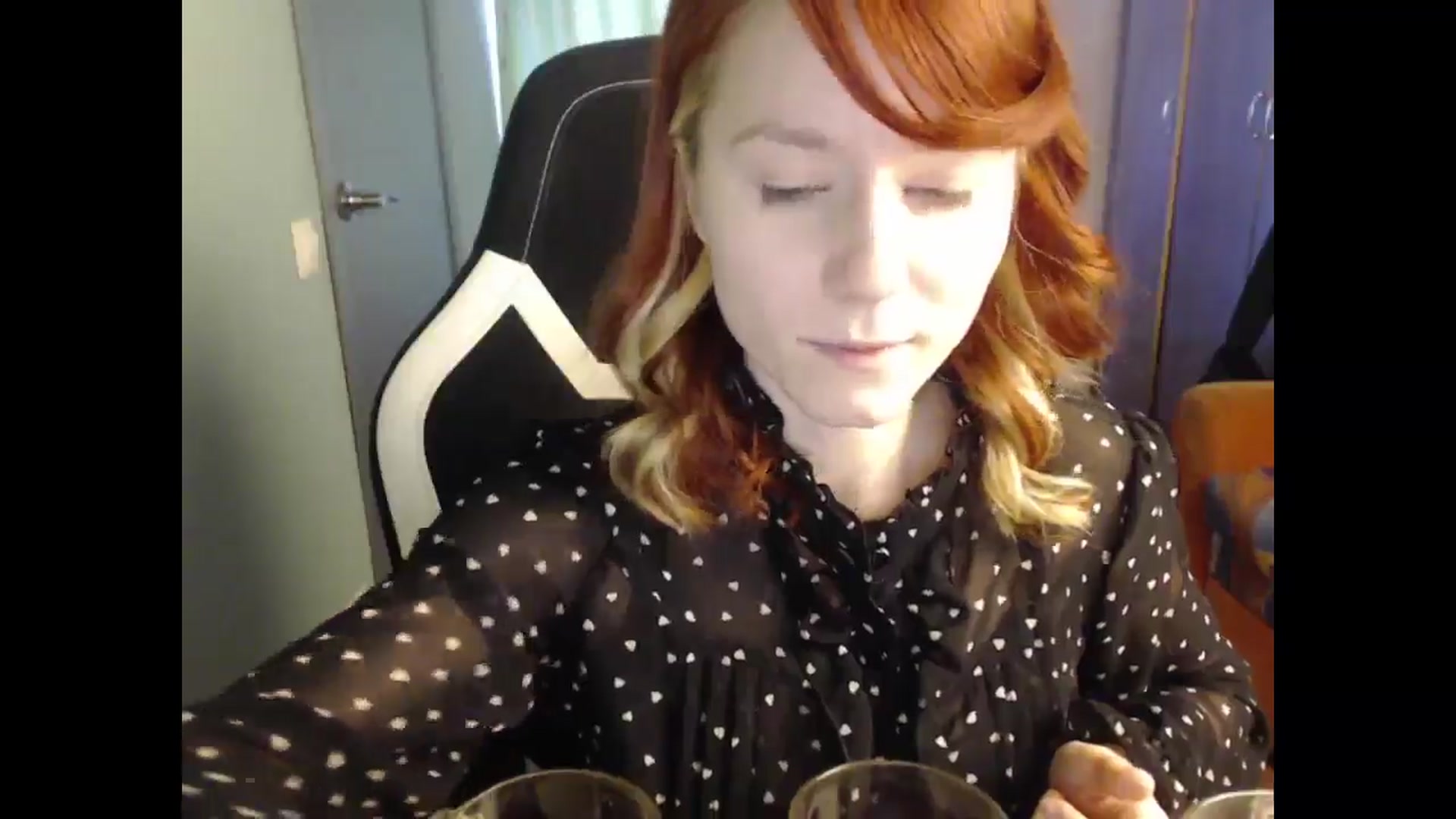 Gallery image thumbnail from NikiFoks18's myfreecams stream on, 03/30/2025, 09:48 image 6 of 20