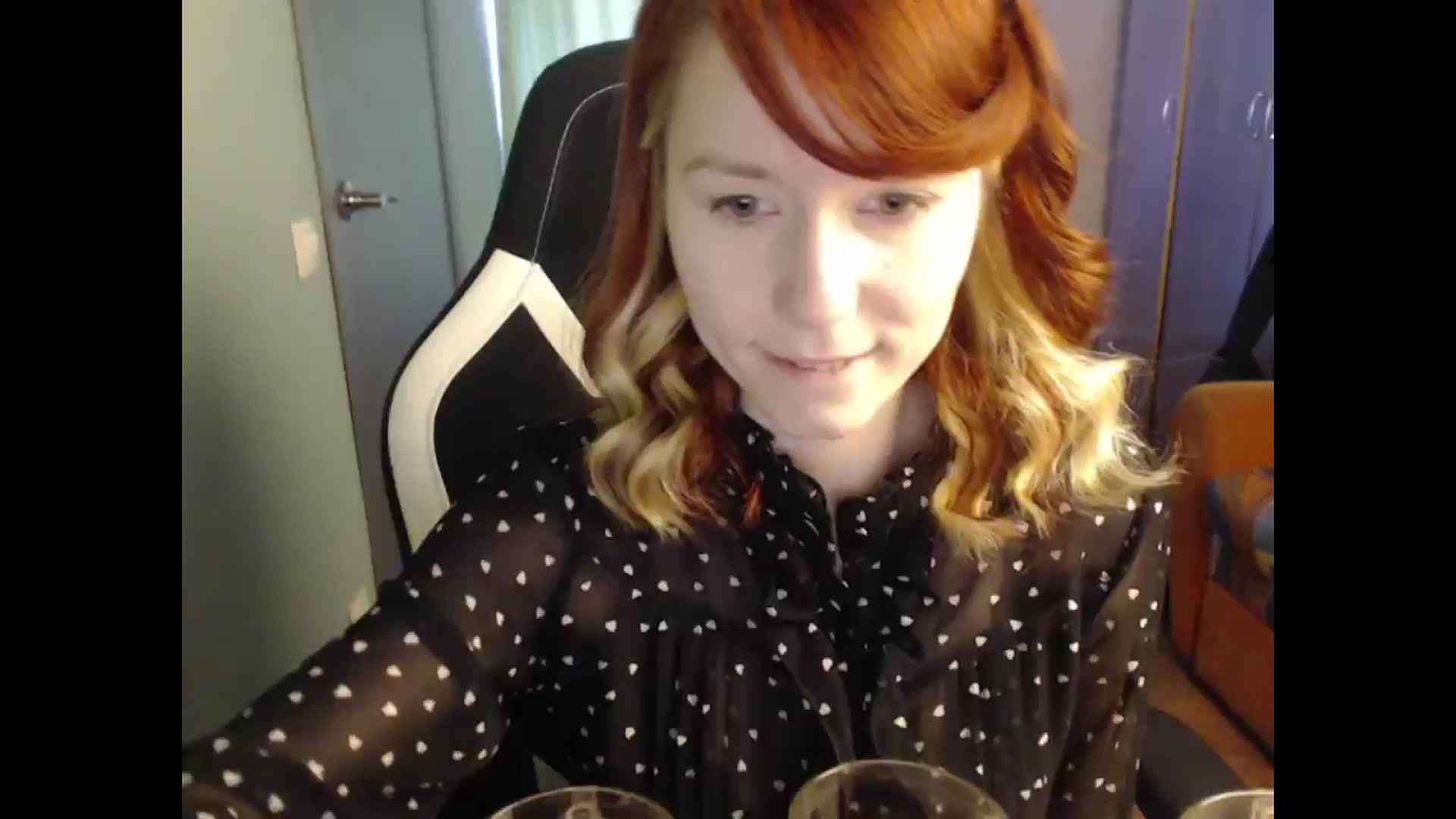 Gallery image thumbnail from NikiFoks18's myfreecams stream on, 03/30/2025, 09:48 image 1 of 20