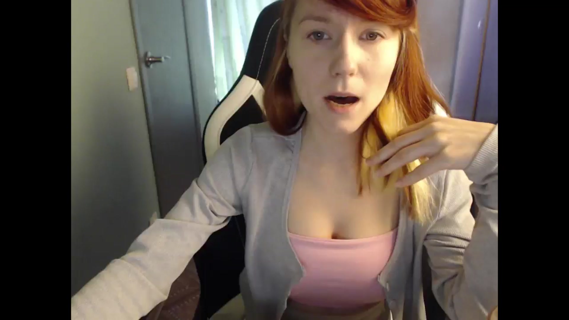 Gallery image thumbnail from NikiFoks18's myfreecams stream on, 04/06/2025, 06:41 image 20 of 20