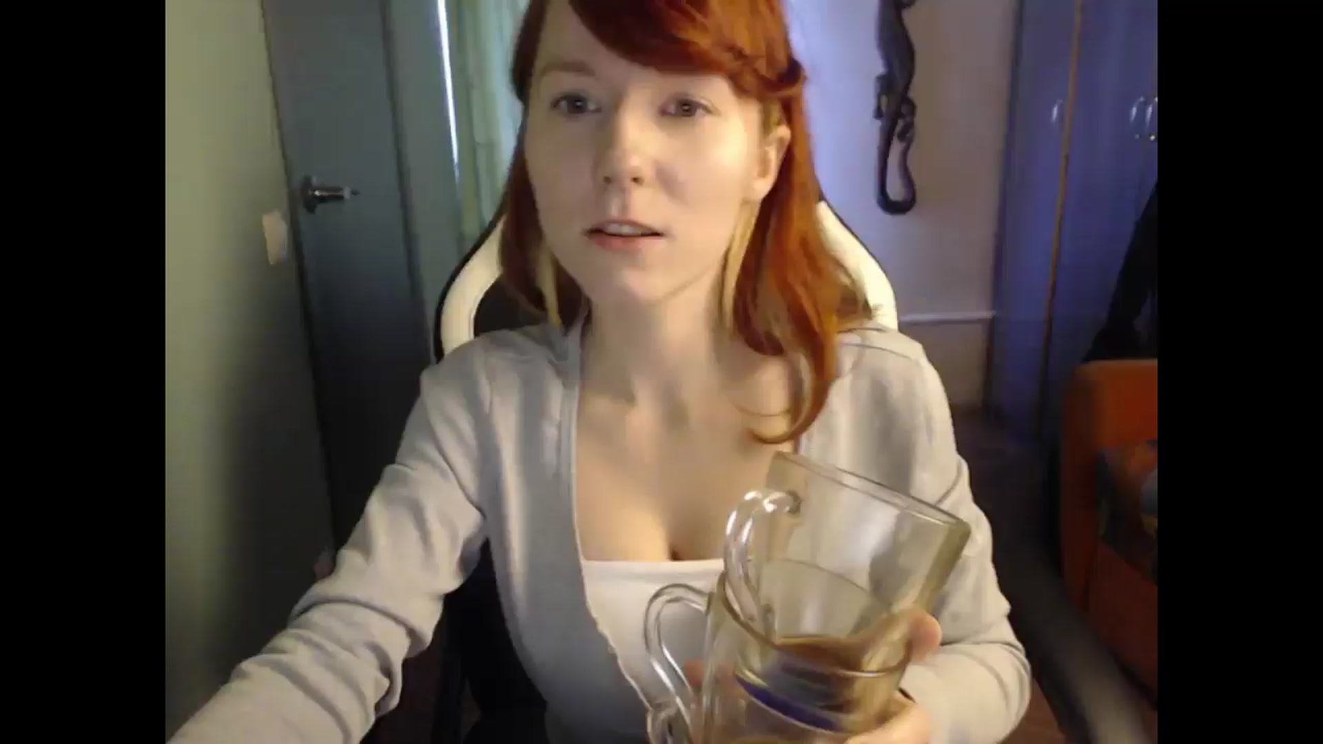 Gallery image thumbnail from NikiFoks18's myfreecams stream on, 04/07/2025, 10:34 image 20 of 20