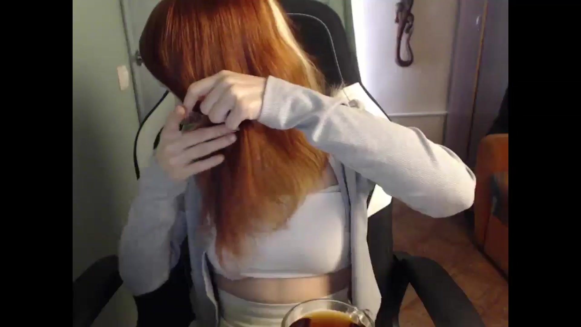 Gallery image thumbnail from NikiFoks18's myfreecams stream on, 04/08/2025, 02:51 image 16 of 20