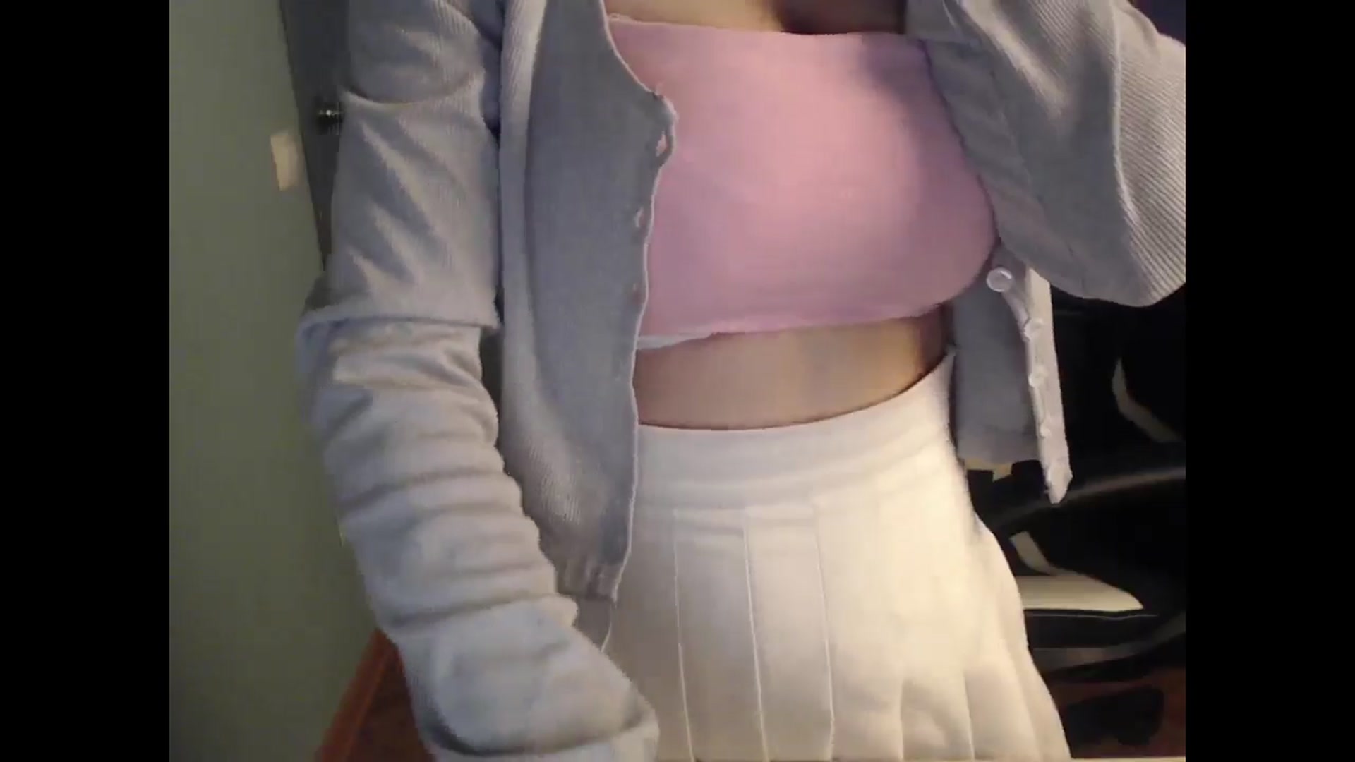 Gallery image thumbnail from NikiFoks18's myfreecams stream on, 04/08/2025, 08:53 image 20 of 20