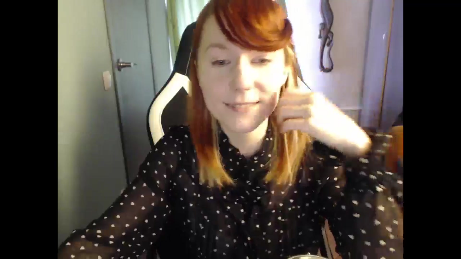 Gallery image thumbnail from NikiFoks18's myfreecams stream on, 04/11/2025, 09:06 image 20 of 20