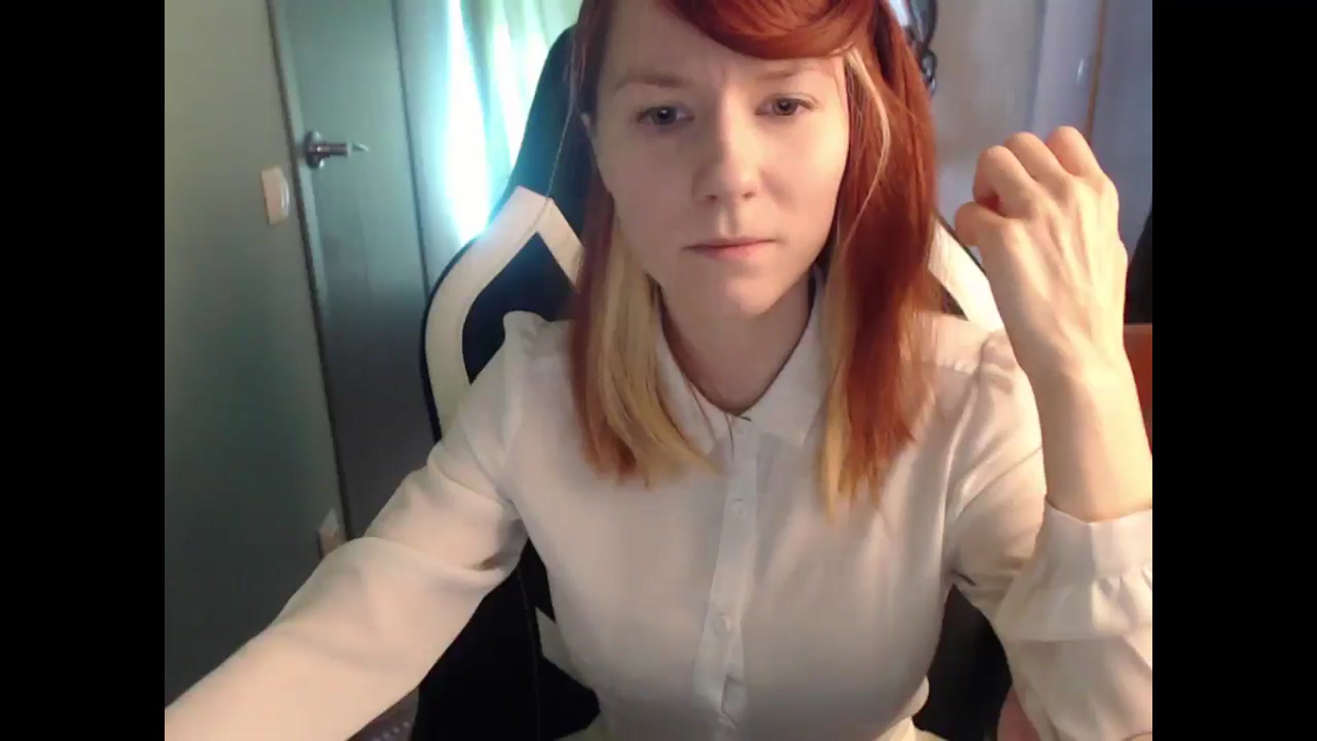 Gallery image thumbnail from NikiFoks18's myfreecams stream on, 04/14/2025, 06:39 image 9 of 20