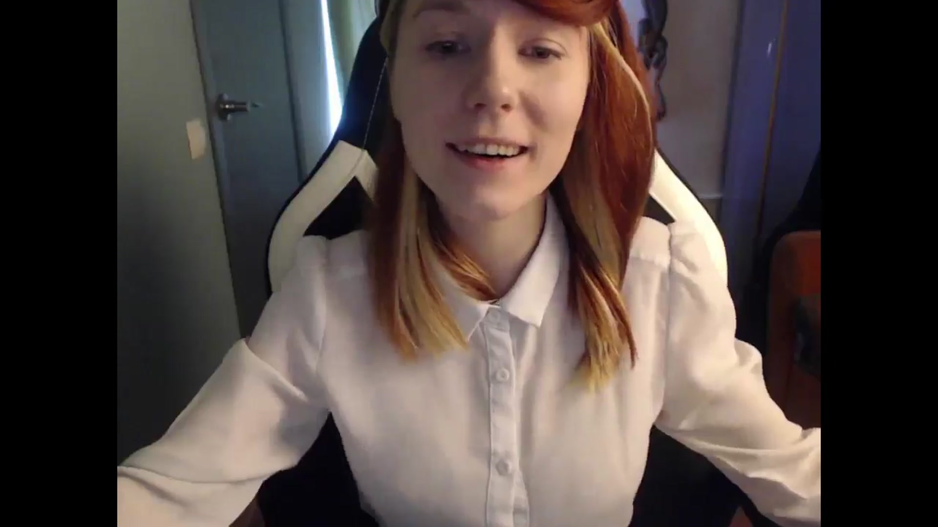 Gallery image thumbnail from NikiFoks18's myfreecams stream on, 04/14/2025, 08:40 image 2 of 20