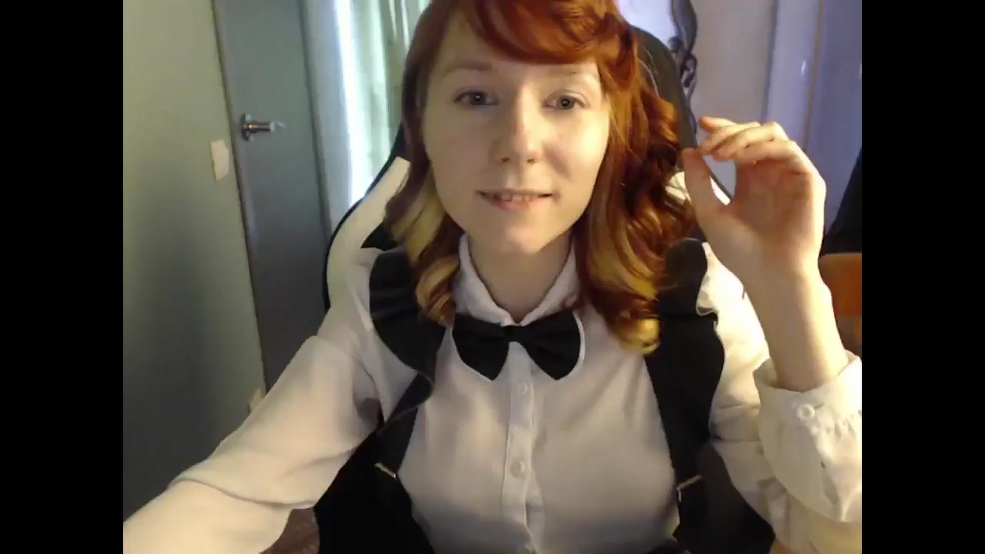Gallery image thumbnail from NikiFoks18's myfreecams stream on, 04/16/2025, 07:05 image 14 of 20