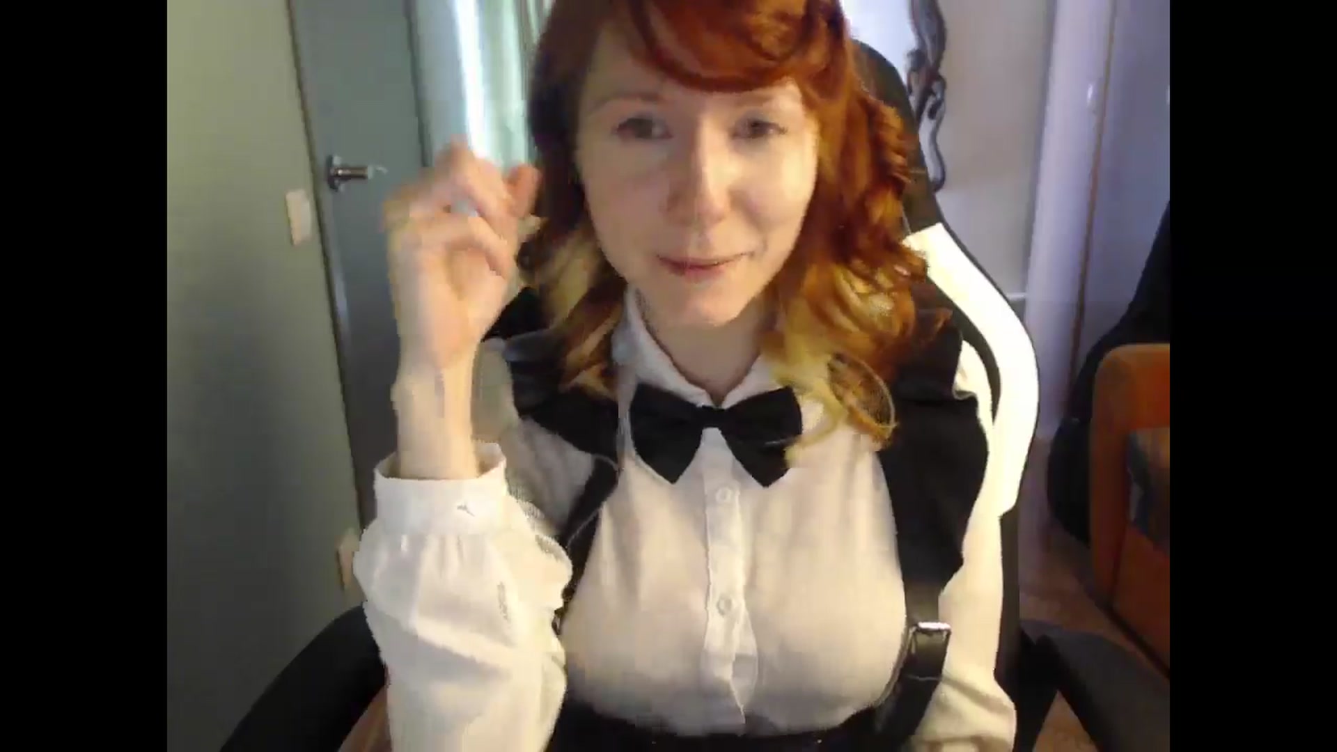 Gallery image thumbnail from NikiFoks18's myfreecams stream on, 04/16/2025, 07:05 image 16 of 20