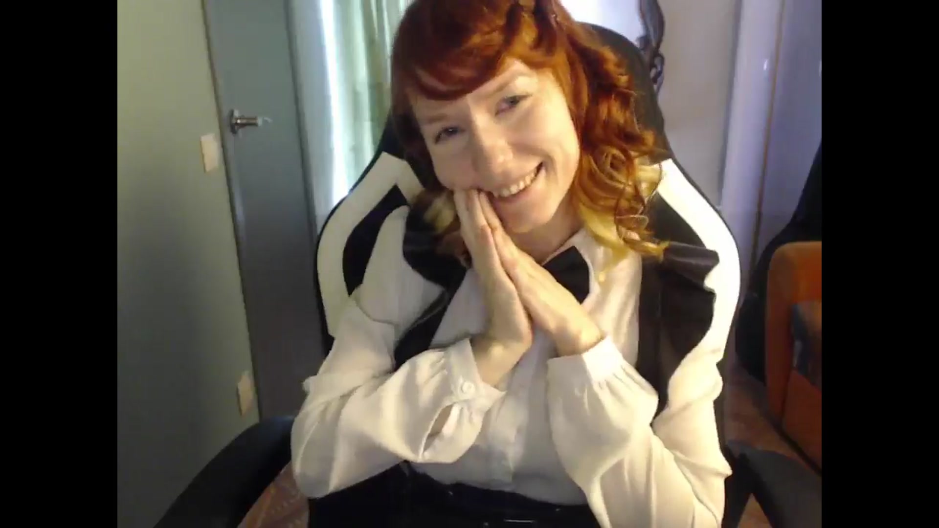 Gallery image thumbnail from NikiFoks18's myfreecams stream on, 04/16/2025, 07:05 image 18 of 20